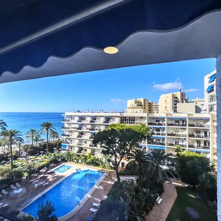 Skol 304 A - 2 Bedroom Duplex Center First Line