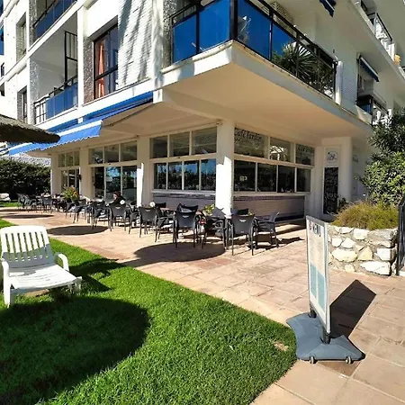 Апартаменти Skol 304 A - 2 Bedroom Duplex Center First Line